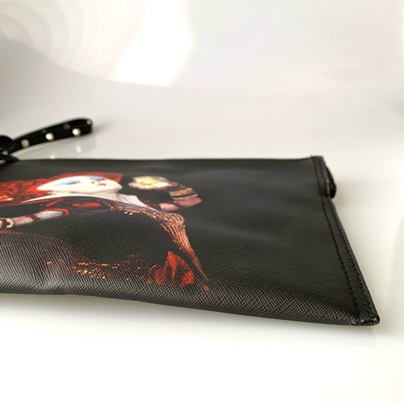 Disney Red Queen Wristlet Alice Looking Glass - Picture 7 of 12